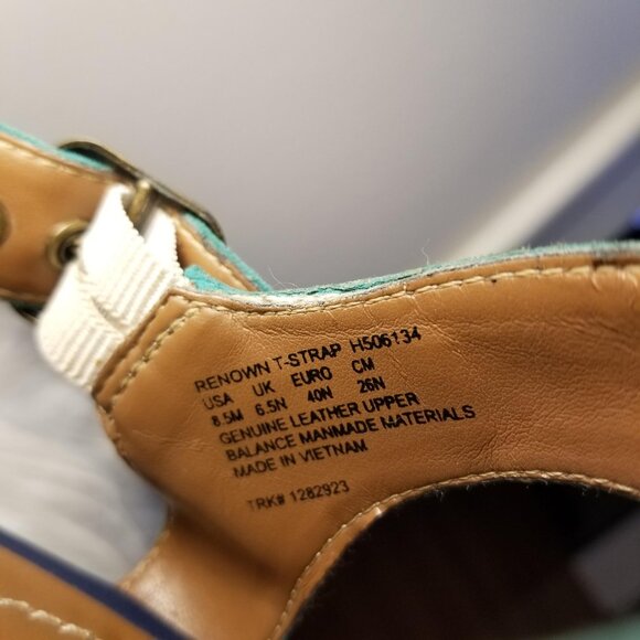 Hush Puppies Color Block Wedge Espadrilles in Size 8.5. - Picture 11 of 11